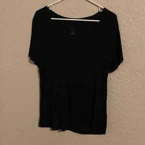 Black t-shirt